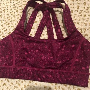 lululemon sports bra!!